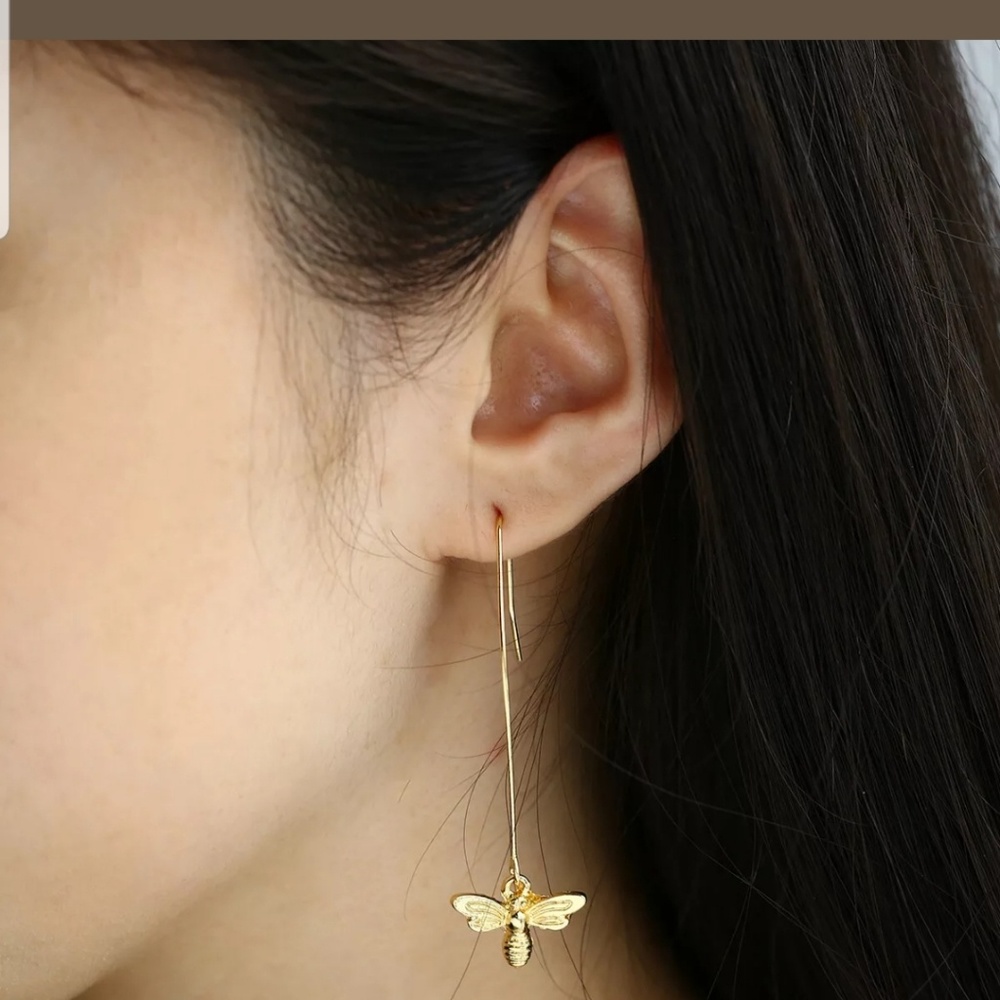 Gold bees long hook earrings